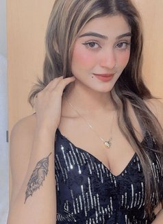 Anamika Student - escort in Dubai Photo 3 of 9