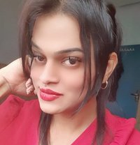Anamika01 - Transsexual escort in Ahmedabad