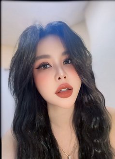 Anan - escort in Al Manama Photo 1 of 8