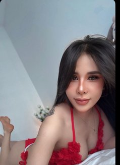 Anan - escort in Al Manama Photo 2 of 8