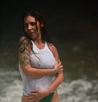 Anand Tantra - masseuse in Paris