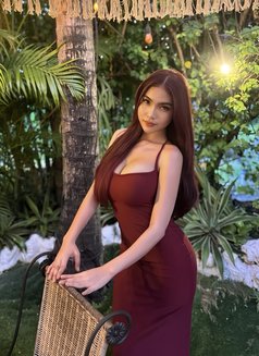 Ananda real big ass and big boobs - escort in Bali Photo 16 of 17
