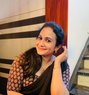 Anannya - escort in Kochi Photo 1 of 3