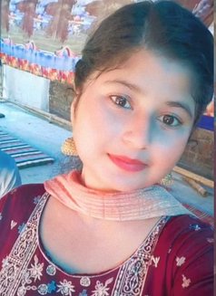 Ananya Cam and real meet - escort in Chennai Photo 3 of 3