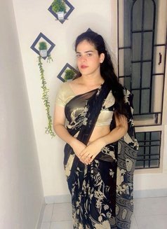 Ananya Chowdary - Acompañantes transexual in Hyderabad Photo 4 of 4