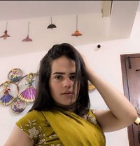 Ananya Cutie - Acompañantes transexual in Hyderabad Photo 4 of 4