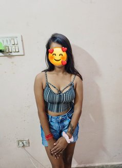 Ananya, Delhi(janakpuri) College Girl - puta in New Delhi Photo 3 of 5