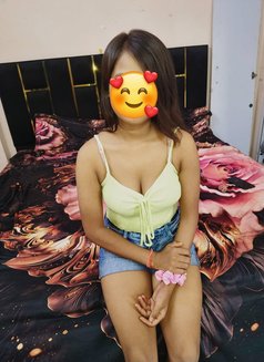 Ananya, Delhi(janakpuri) Single Girl - escort in New Delhi Photo 4 of 6