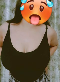 Ananya - escort in New Delhi Photo 1 of 6