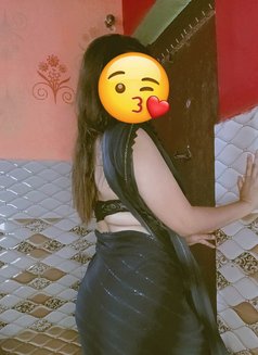 Ananya - escort in New Delhi Photo 4 of 6