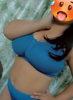 Ananya - escort in New Delhi Photo 5 of 6