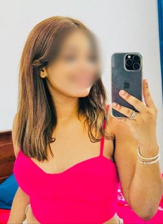 Sofia Independent GFE Meets - escort in Colombo Photo 12 of 23