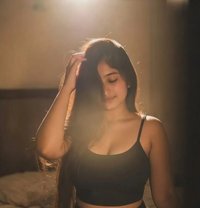 MYRA INDEPENDENT GIRL WITH FULL GFE - escort in Mumbai Photo 1 of 3