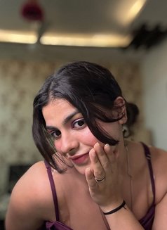 Ananya - escort in Candolim, Goa Photo 3 of 3