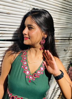 Ananya - escort in Kochi Photo 1 of 3