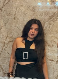 Ananya - escort in Kochi Photo 4 of 5