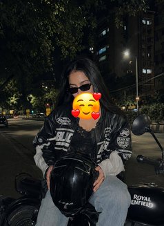 Ananya - escort in New Delhi Photo 6 of 6