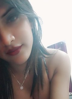 Ananya - Transsexual escort in New Delhi Photo 3 of 3