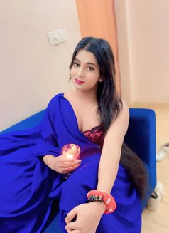 Ananya - Acompañantes transexual in Noida Photo 7 of 9