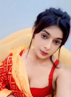 Ananya - Acompañantes transexual in Noida Photo 9 of 9