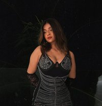 Ananya Indian Modekl - puta in Ajmān