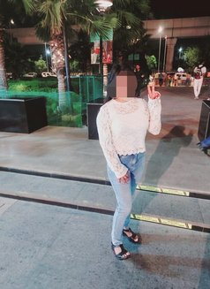 Ananya Indipendent anal girl - puta in Mumbai Photo 3 of 5