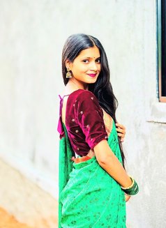 Ananya Pandey - escort in Udaipur Photo 3 of 3