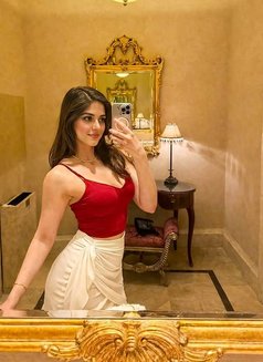 Ananya Rajput - escort in Kochi Photo 1 of 5