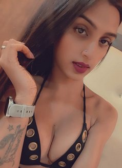 Ananya Roy - Acompañantes transexual in New Delhi Photo 4 of 6