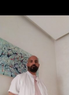 Anas - Male escort in Riyadh Photo 5 of 5