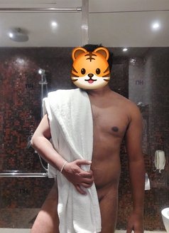 Anash_D - Male escort in Colombo Photo 6 of 6