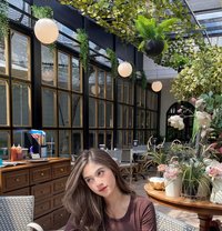 Anasl - escort in Muscat