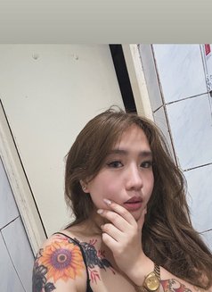 Anastashia - escort in Dubai Photo 2 of 5