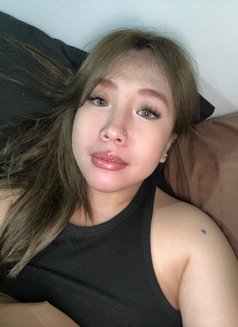 Anastashia - escort in Dubai Photo 3 of 5