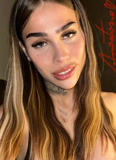 Anastasia Fabergé - Transsexual escort in Dubai Photo 5 of 10