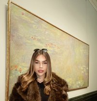 Anastasia Fabergé - Transsexual escort in Dubai Photo 9 of 10