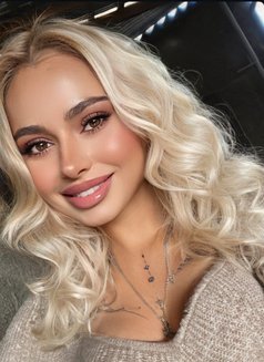 Anastasia New Top in Dubai - escort in Dubai Photo 9 of 16