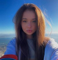 Anastasia - puta in Phuket