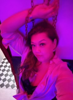 Anastasia - companion in Bangkok Photo 1 of 3