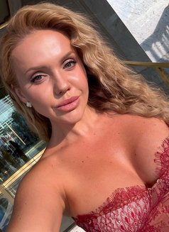 ANASTASIA - escort in Dubai Photo 3 of 8