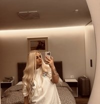 Anastasia - escort in Riyadh Photo 1 of 5