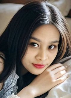 Anasusie - Masajista in Macao Photo 8 of 12