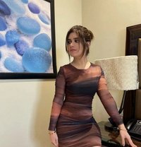 Anaya - puta in Doha Photo 3 of 5