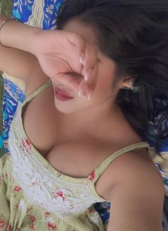 Anaya - escort in Dubai Photo 2 of 4