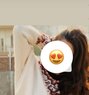 Anaya - escort in New Delhi Photo 1 of 6