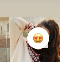 Anaya - escort in New Delhi Photo 1 of 6
