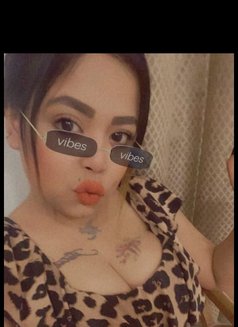 Royal Escort unlimted romance 24×7 Surat - puta in Surat Photo 9 of 10