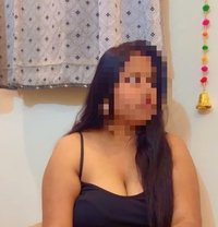 Anchal Mishra / Cam Sho Wand Real Meet - puta in Noida