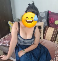 Anchal Sharma. Independent girl - puta in Noida