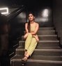 PRITI YOUNGEST GIRL AVAILABLE IN DELHI - puta in New Delhi Photo 5 of 5